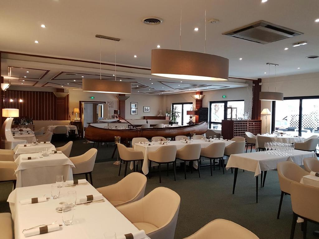 Hotel Restaurant Tivoli - Basel Airport Huningue Eksteriør bilde