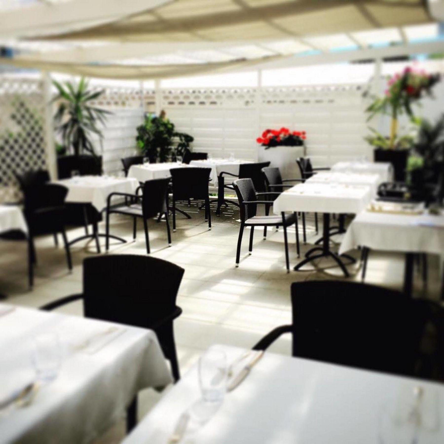 Hotel Restaurant Tivoli - Basel Airport Huningue Eksteriør bilde
